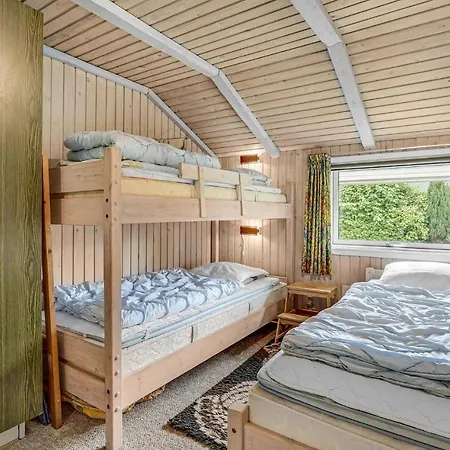 3 Bedroom Lovely In Sydals Ferienhaus