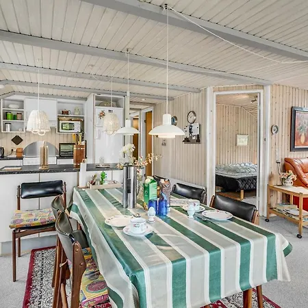 3 Bedroom Lovely In Sydals Ferienhaus Nedre Lysabild